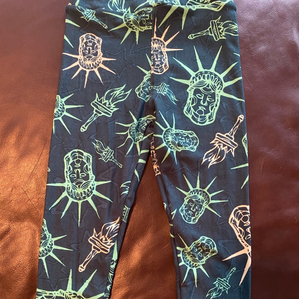 Kids LuLaRoe S/M Leggings
